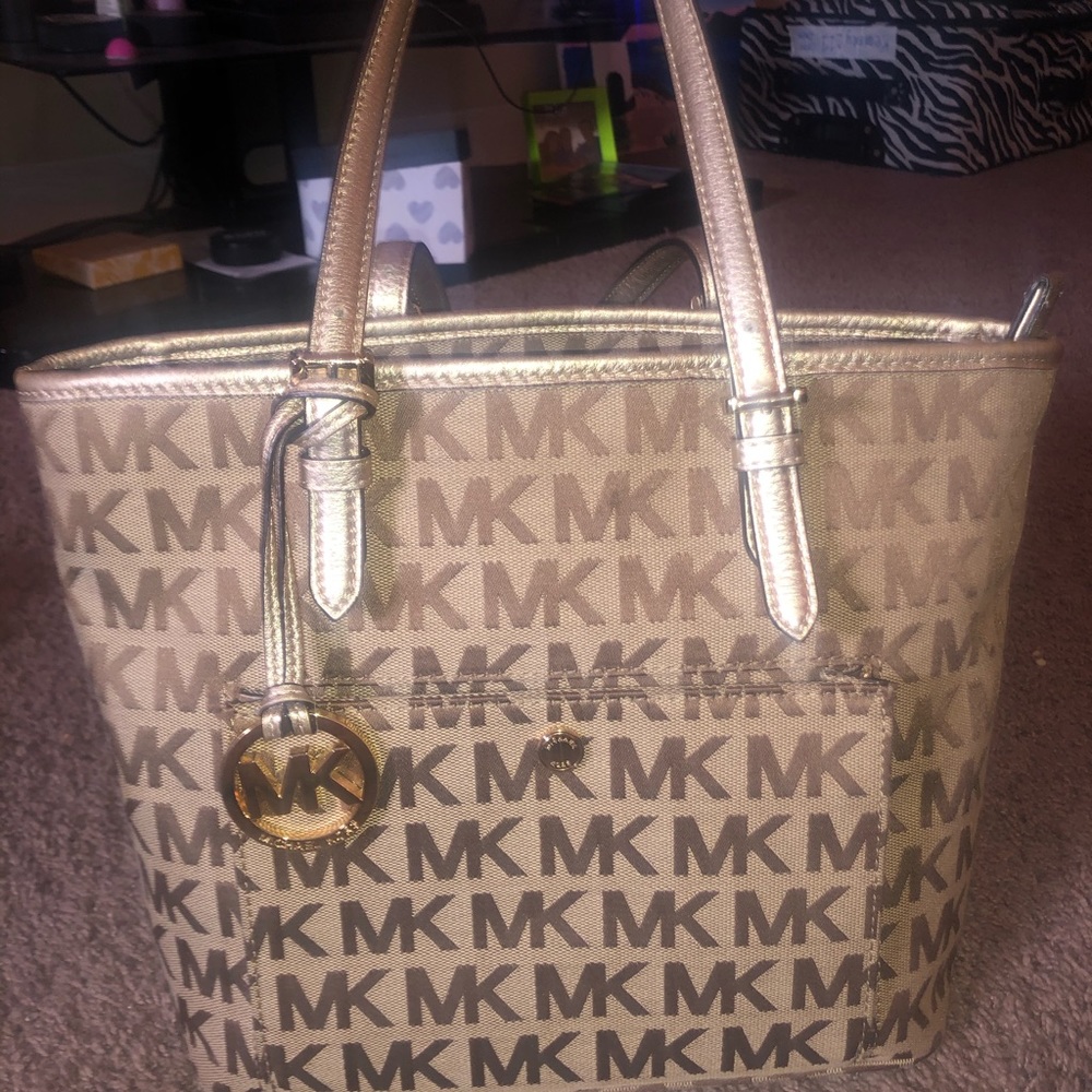 REAL Micheal Kors gold purse
